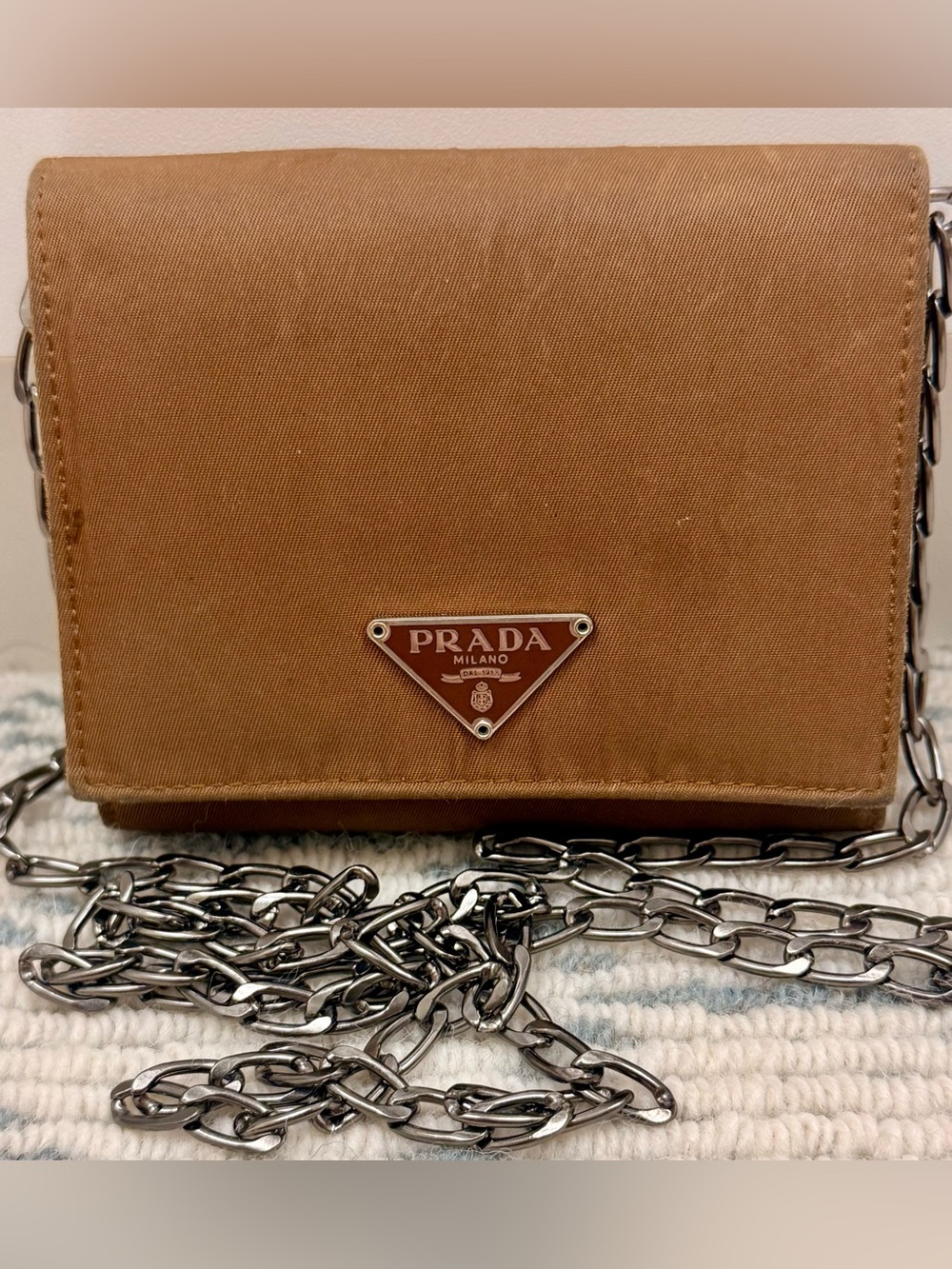 PRADA Vintage Y2K Chic Minimalist Brown Tessuto Nylon Trifold Wallet W/ Chain - Picture 2 of 16